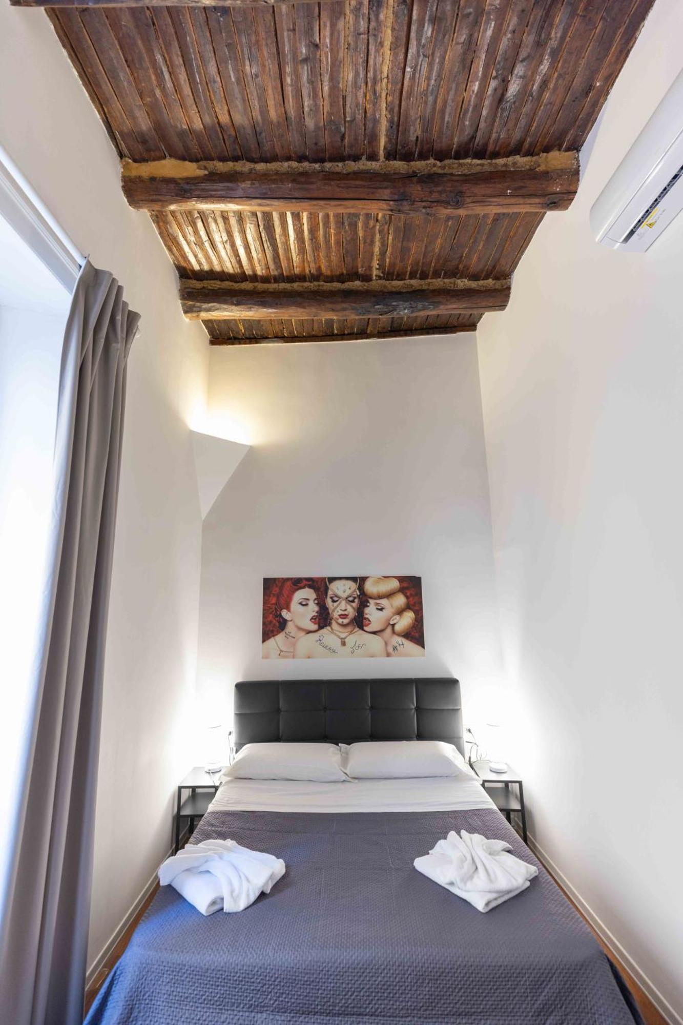 Apartamento Napolidays Movida By Dimorra Exterior foto